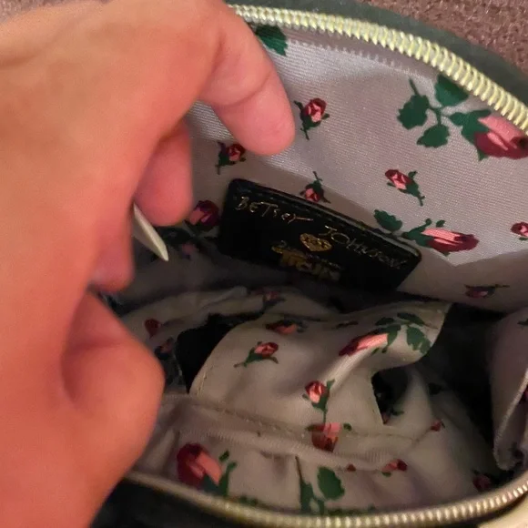 Betsey Johnson clock purse (works) - Picture 4 of 5